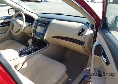 2013 Nissan Altima 2.5 Sl z USA, uszkodzony, nr VIN 1N4AL3APXDN555920